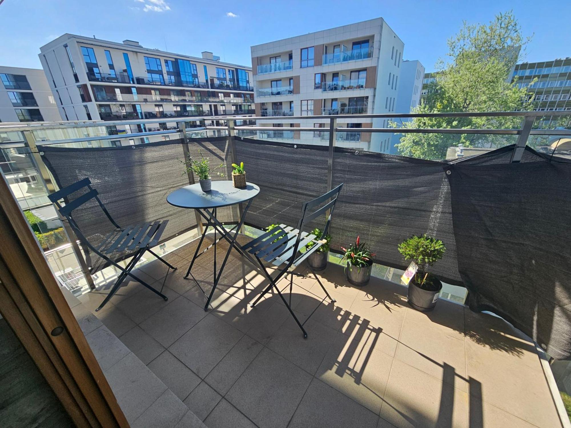 First -- Green Zoliborz Apartment 4 Varşovia Exterior foto